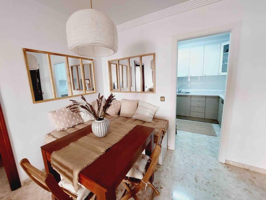 Torre Del Mar Deluxe Close To Beach & Parking Sinese Design Homes Exteriér fotografie